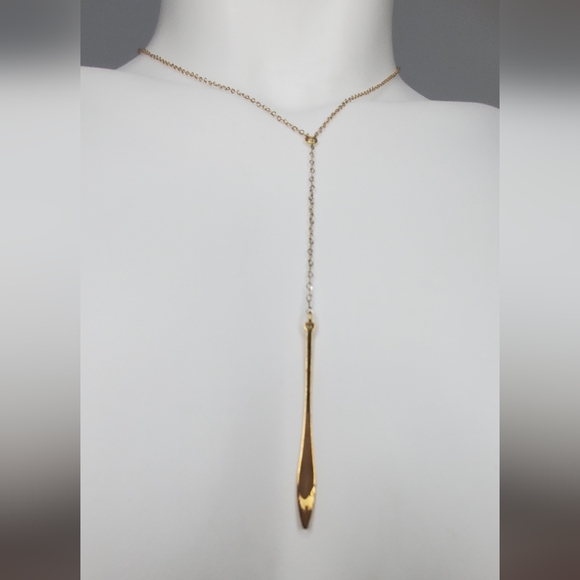 Lizet Miro Jewelry - Lizet Miro Jewelry - Chic Gold Plated  Necklace